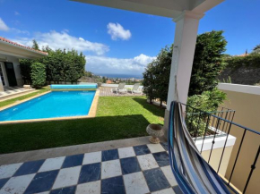 Casa ROC Madeira - 4 Bedrooms - Ocean and City Views - Private Heated Pool